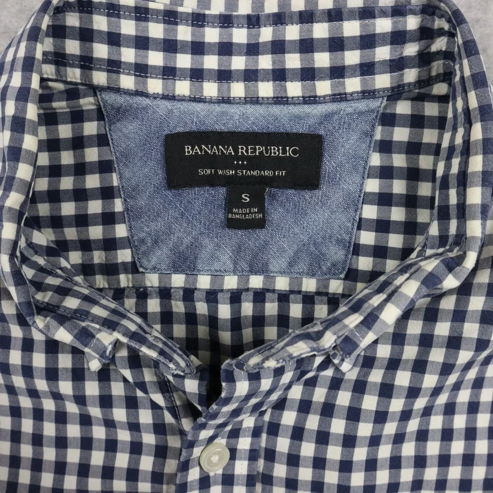 Banana Republic Shirt‎ Mens Small Soft Wash Standard Fit Button Blue Long Sleeve